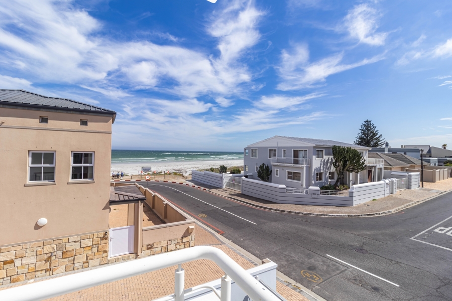 5 Bedroom Property for Sale in Melkbosstrand Central Western Cape